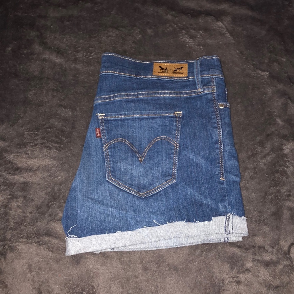 Levis Jean shorts